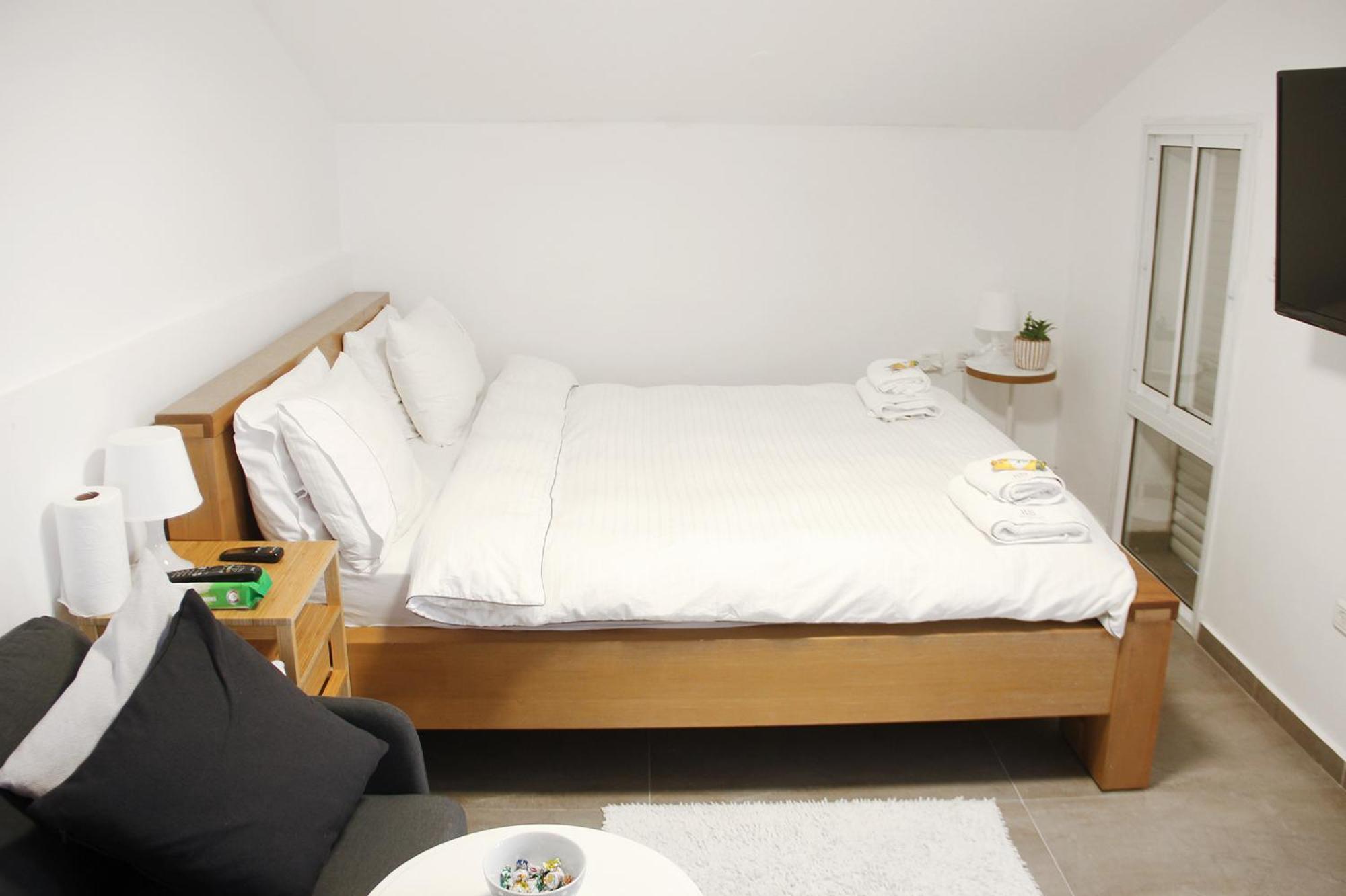 Boutique Apartment "Facing The Sea" Haifa Ruang foto