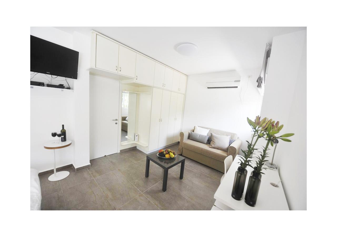 Boutique Apartment "Facing The Sea" Haifa Bagian luar foto